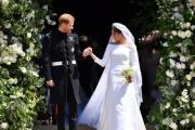 Karaliskās kāzas: kleitu cīņa