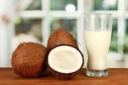 Latte di cocco: benefici e rischi